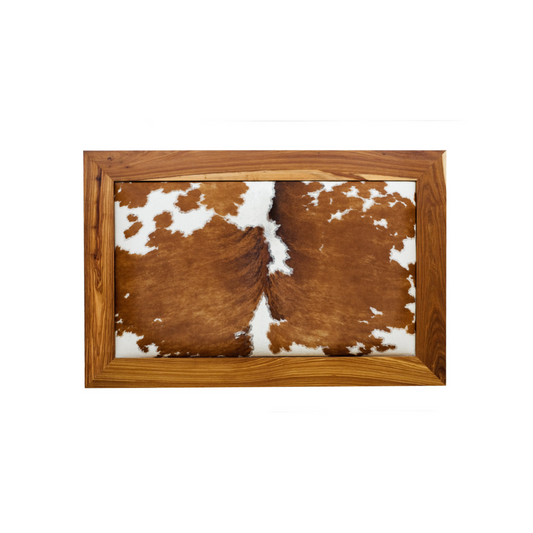 Kiaat Nguni Headboard Queen – Elevate your bedroom with the natural beauty of this solid Kiaat timber and Nguni hide headboard. Available in any materials and sizes, it adds a unique and rustic touch to your sleeping space.